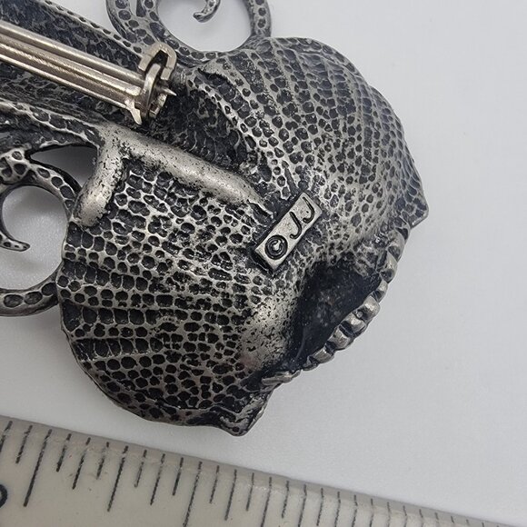 VTG JJ Jonette Jewelry‎ Jumping DOLPHIN Purple Glitter Shell Pewter Brooch Pin - Picture 3 of 3